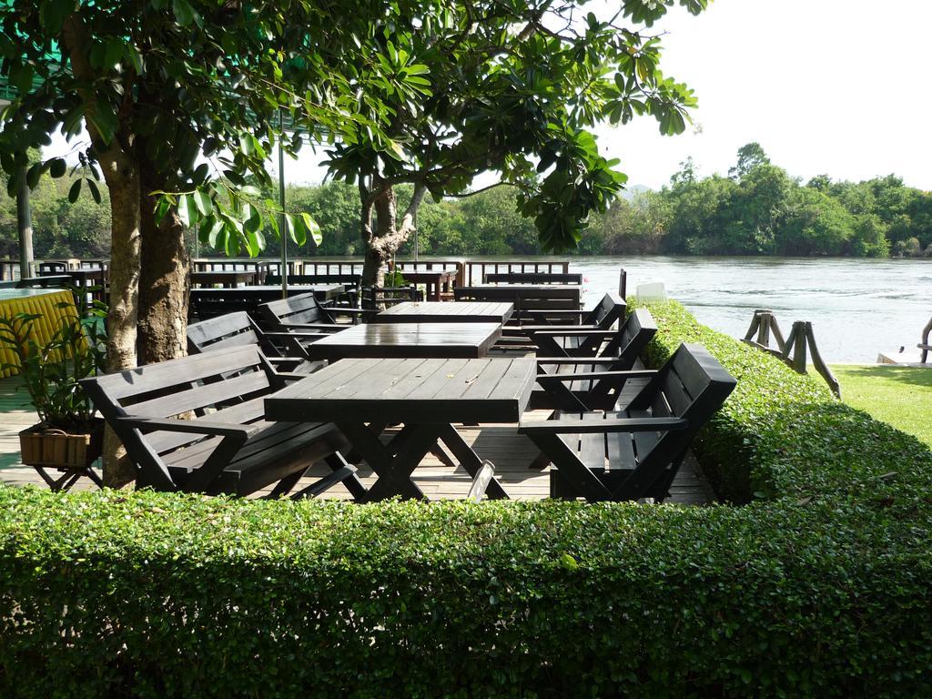 The Riverkwai Bridge Resort Kanchanaburi Luaran gambar